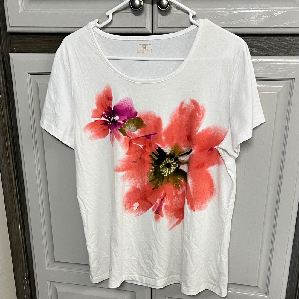 Jones New York White Tee with Coral-Pink Watercolor Floral